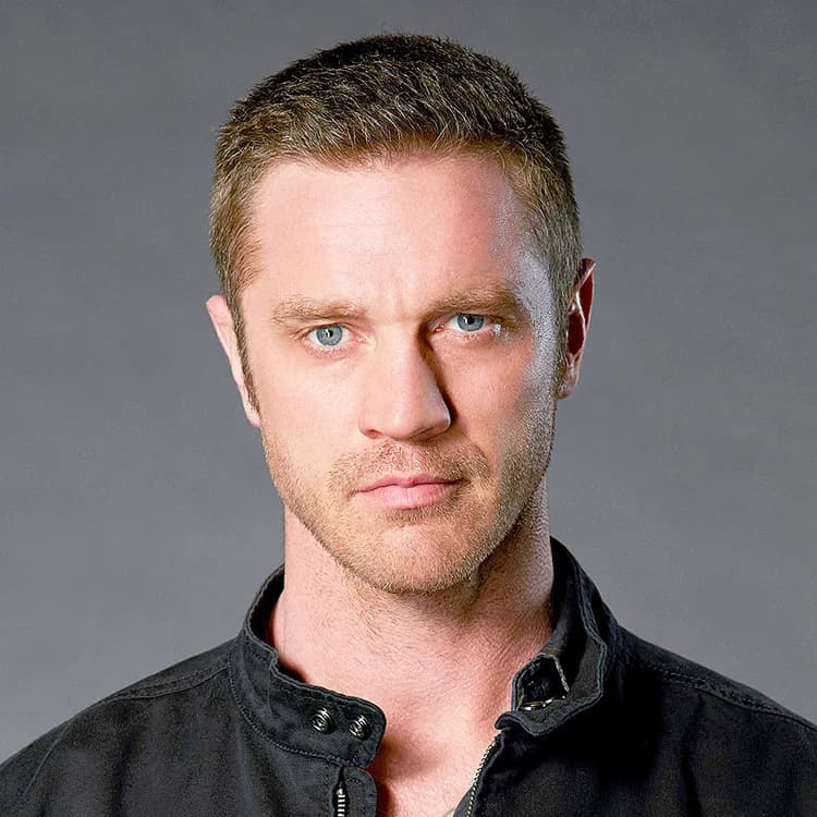 Devon Sawa