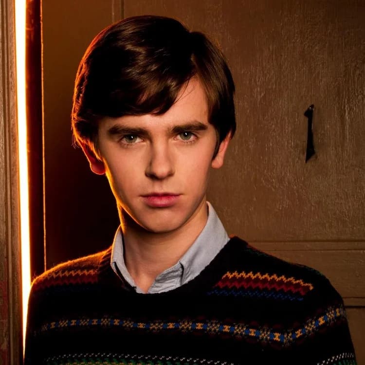Freddie Highmore